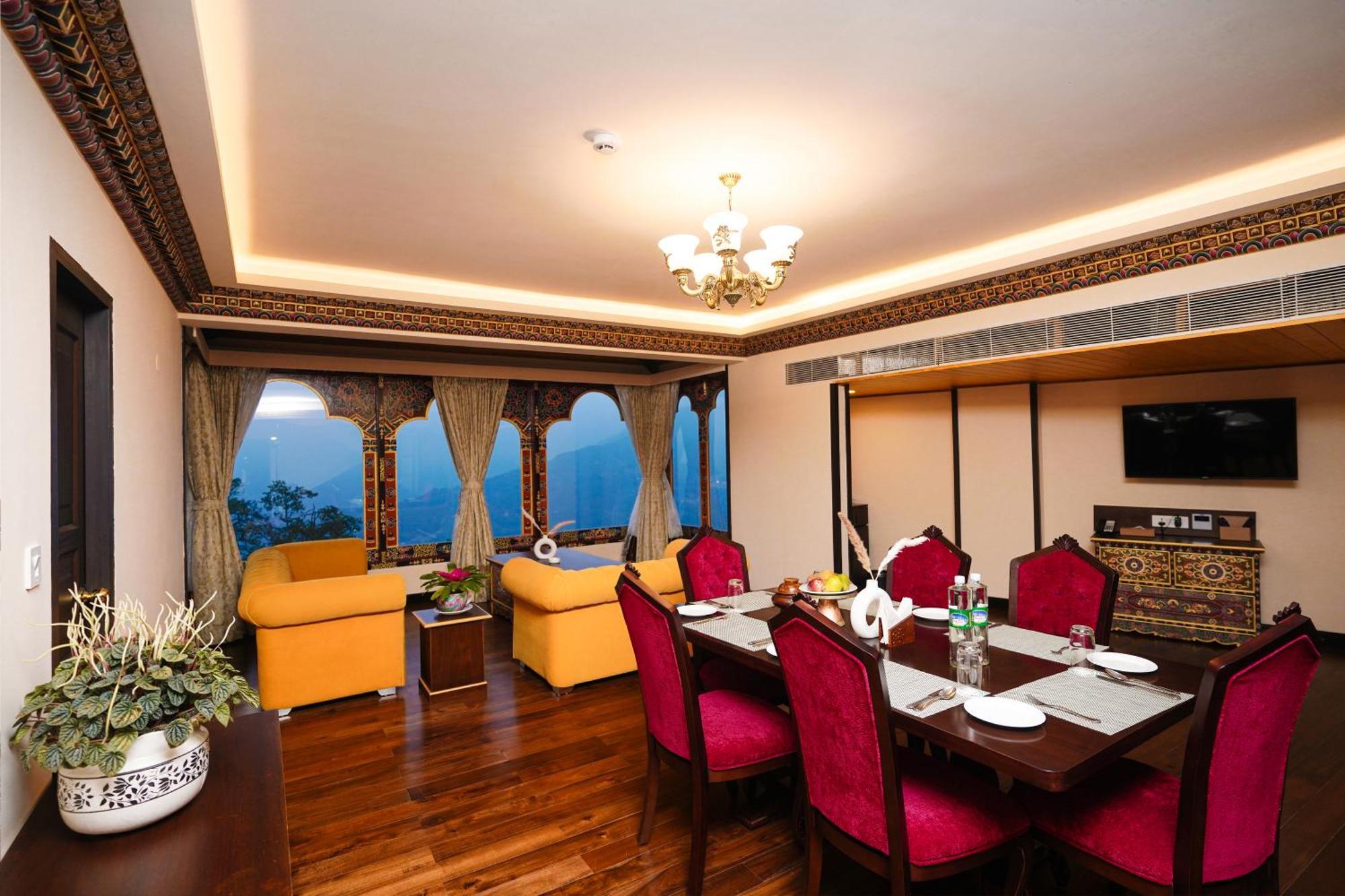 Denzong Regency- Luxury Mountain Retreat Spa & Casino Gangtok Ngoại thất bức ảnh