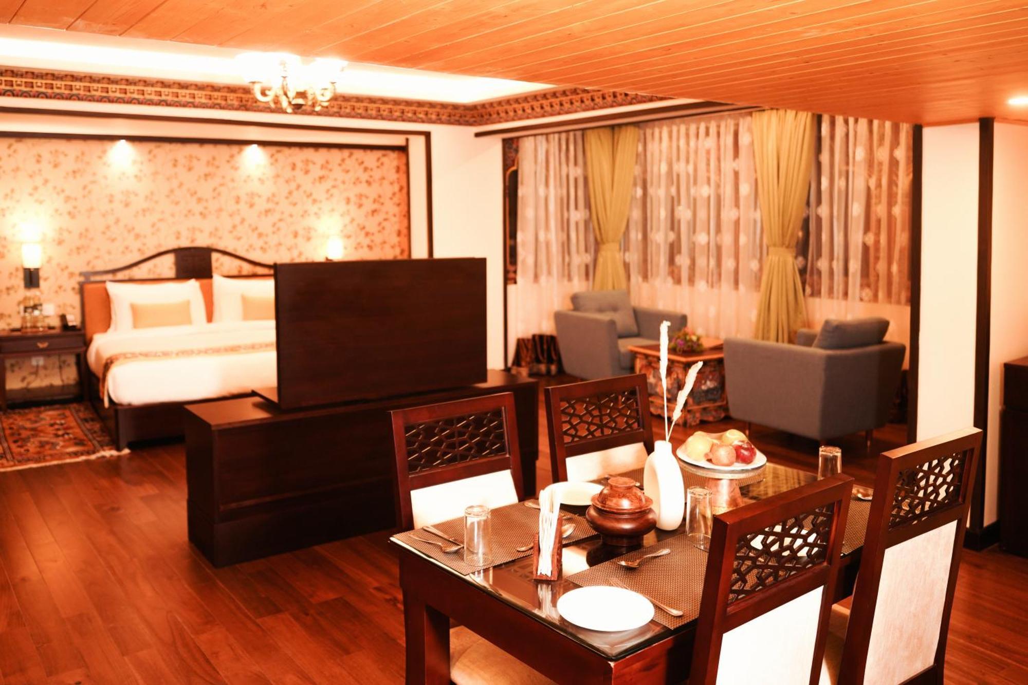 Denzong Regency- Luxury Mountain Retreat Spa & Casino Gangtok Ngoại thất bức ảnh